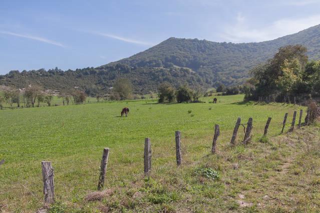 Ekolanda ξενώνας Esnoz Εξωτερικό φωτογραφία